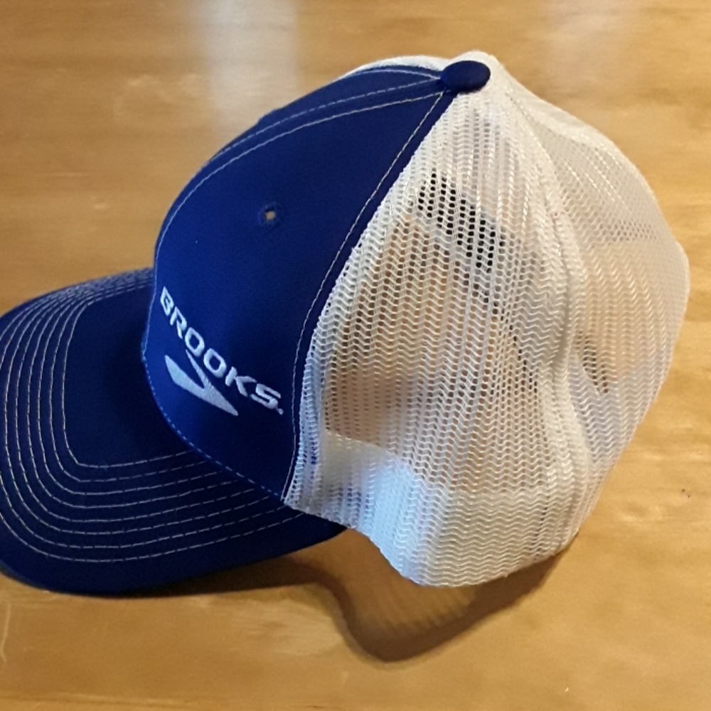 Brooks cap - Picture 2 of 4